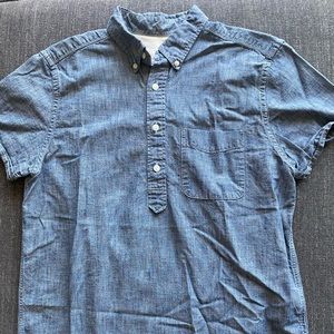 Gap chambray half button down shirt
